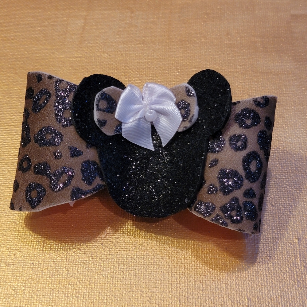 Minnie Mouse Handmade Hairbow